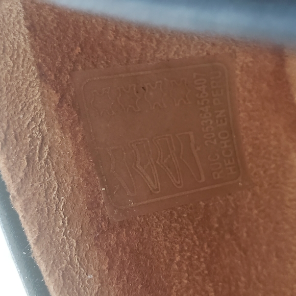 John Fluevog Earhart D'Orsay Pumps Size 10 US Black Patent Leather EUC - Picture 8 of 9